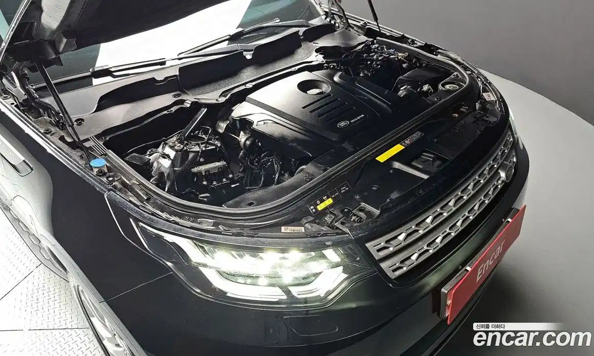 Land Rover Discovery 2017 2.0 Автомат в Москве № 213716, фото 20