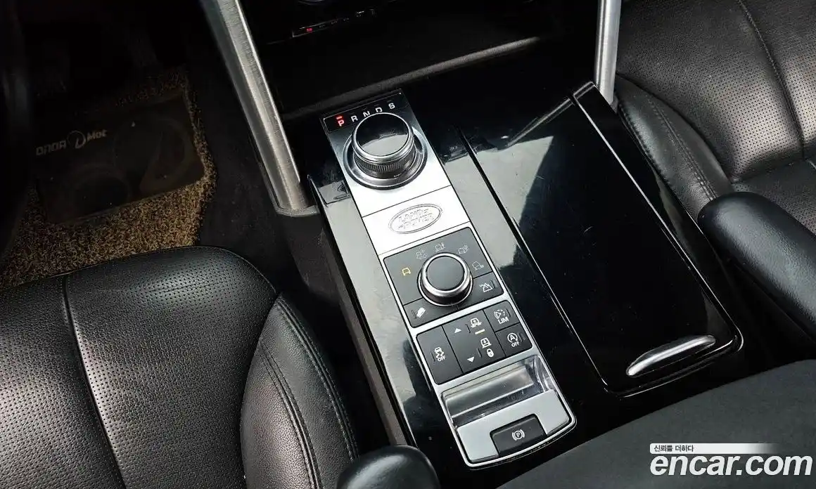 Land Rover Discovery 2017 2.0 Автомат в Москве № 213716, фото 9