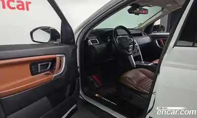 Land Rover Discovery Sport 2016 2.0 Автомат в Москве № 213781, миниатюра 12