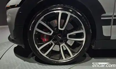 Mini Clubman 2024 2.0 Автомат в Москве № 214108, миниатюра 2