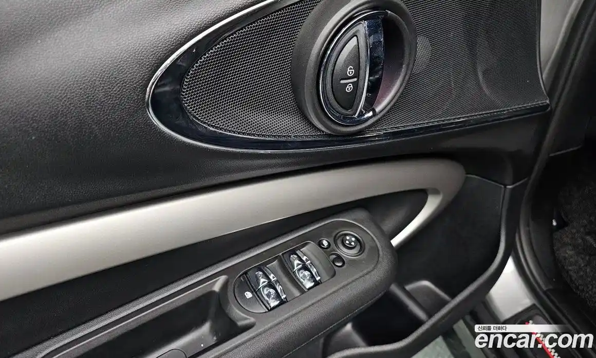 Mini Clubman 2024 2.0 Автомат в Москве № 214108, фото 9