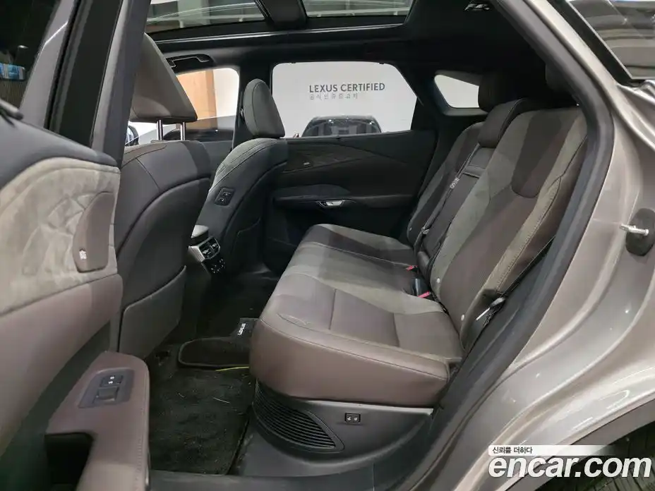 Lexus RX 2025 2.5 Вариатор в Москве № 214751, фото 11