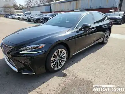 Lexus LS, 2018