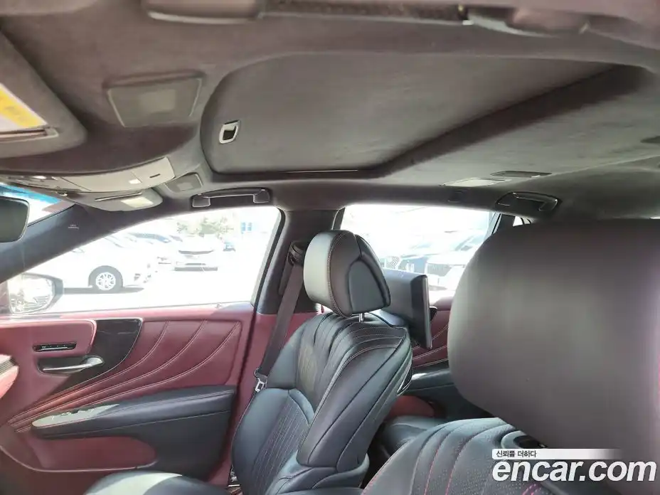 Lexus LS 2018 3.5 Автомат в Москве № 214825, фото 18
