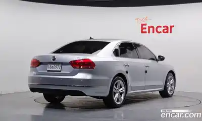 Volkswagen Passat 2015 2.0 Автомат в Москве № 214915, миниатюра 5