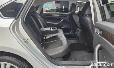 Volkswagen Passat 2015 2.0 Автомат в Москве № 214915, миниатюра 9