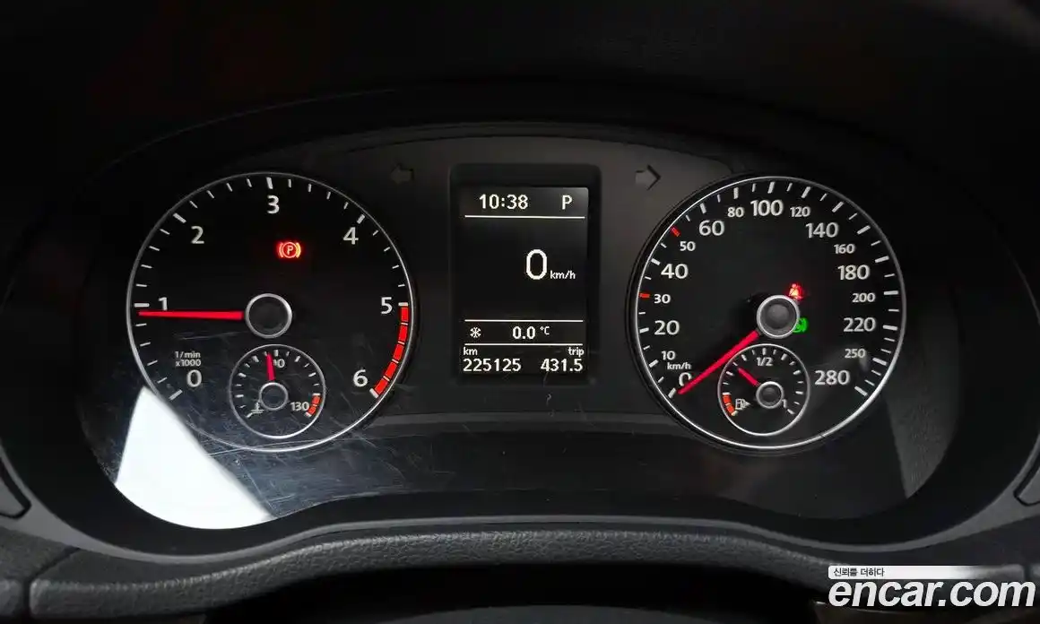 Volkswagen Passat 2015 2.0 Автомат в Москве № 215347, фото 4