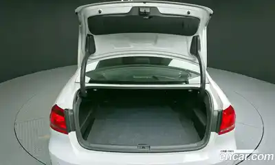 Volkswagen Passat 2015 2.0 Автомат в Москве № 215347, миниатюра 8