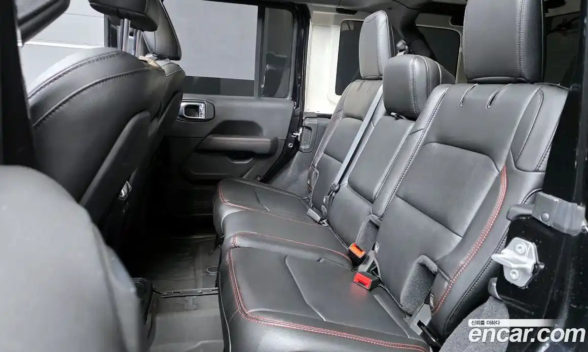 Jeep Wrangler 2022 2.0 Автомат в Москве № 215410, фото 12