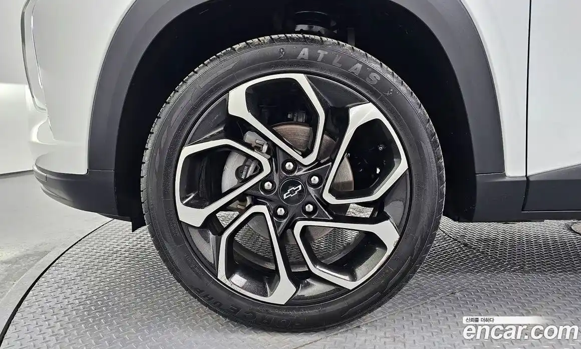 Chevrolet Trax 2024 1.2 Автомат в Москве № 216143, фото 3