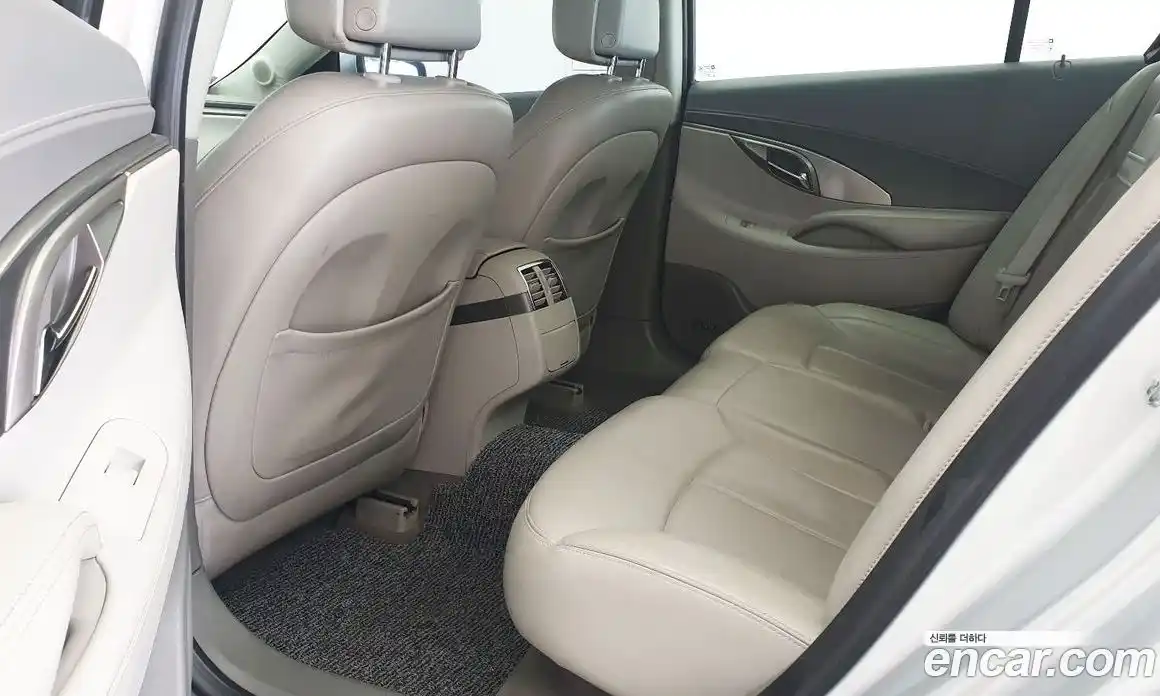 Chevrolet Alpheon 2012 2.4 Автомат в Москве № 219542, фото 15