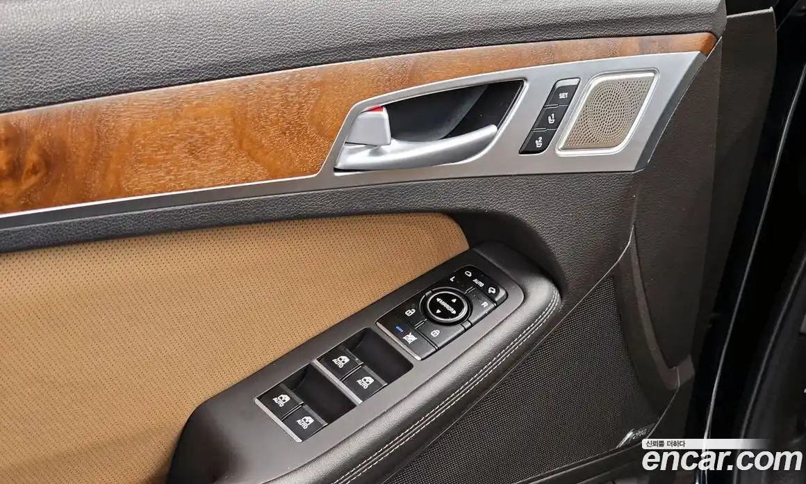 Genesis G80 2017 3.8 Автомат в Москве № 22478, фото 18