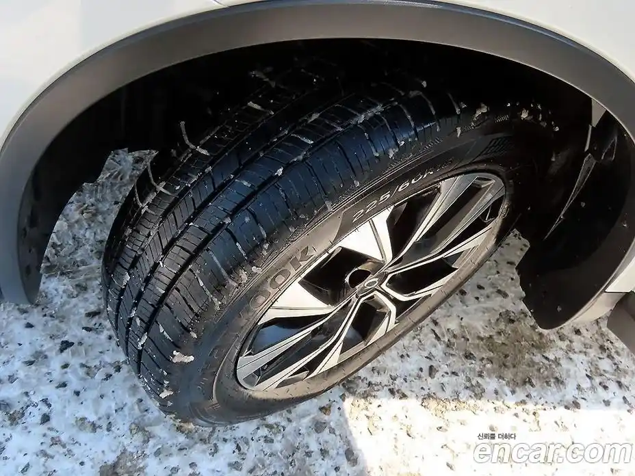 Renault QM6 2023 2.0 Автомат в Москве № 227357, фото 20