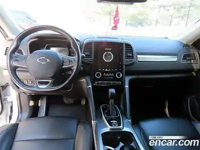 Renault QM6 2023 2.0 Автомат в Москве № 227357, миниатюра 7