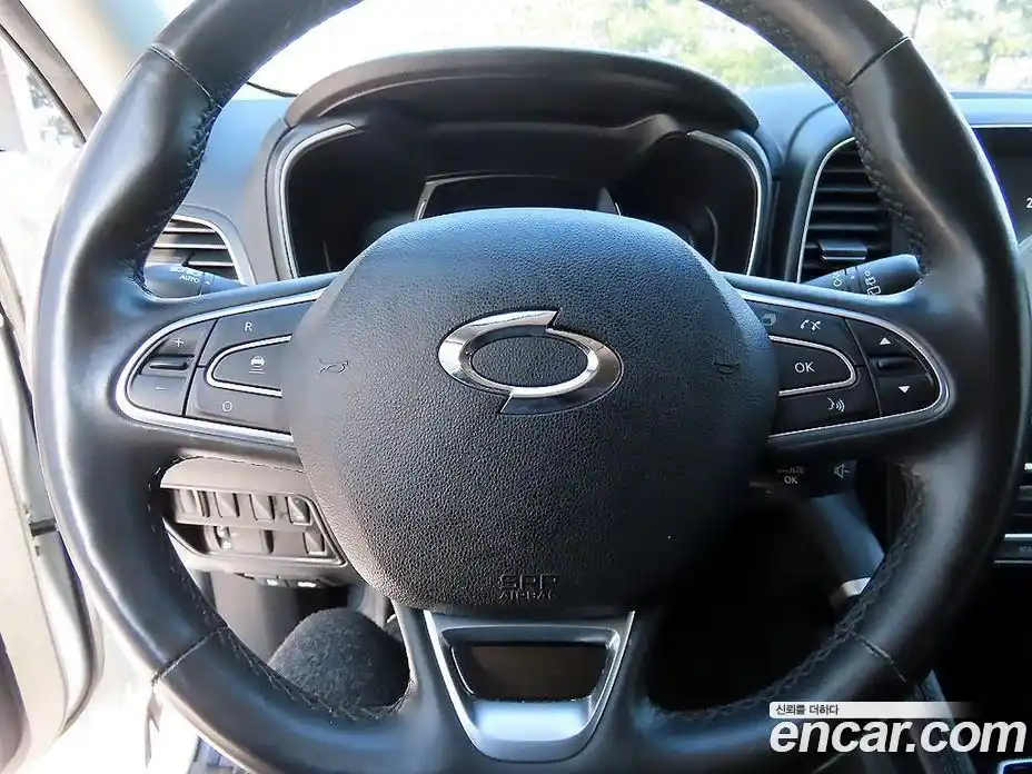 Renault QM6 2023 2.0 Автомат в Москве № 227357, фото 8