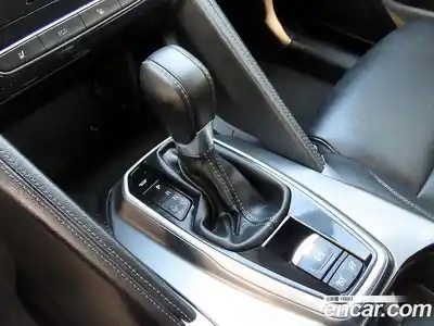 Renault QM6 2023 2.0 Автомат в Москве № 227357, миниатюра 10