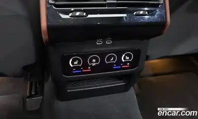 BMW 5-Series 2024 2.0 Автомат в Москве № 228821, миниатюра 12