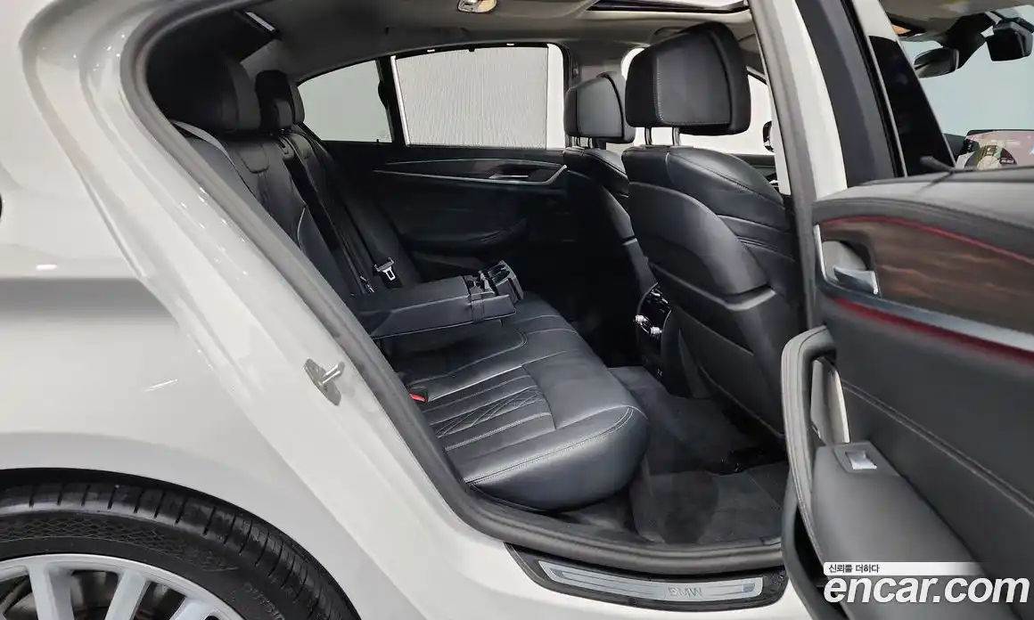 BMW 5-Series 2023 2.0 Автомат в Москве № 228998, фото 11