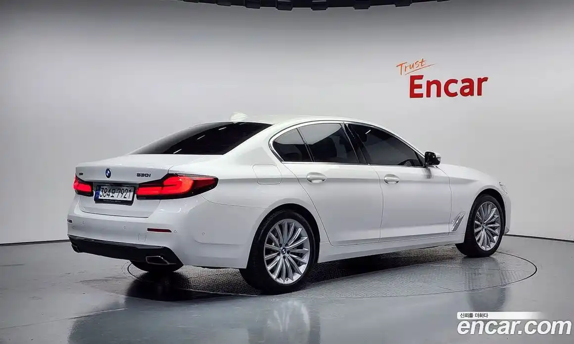 BMW 5-Series 2023 2.0 Автомат в Москве № 228998, фото 16