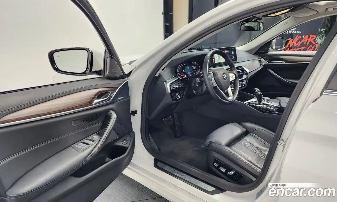 BMW 5-Series 2023 2.0 Автомат в Москве № 228998, фото 10