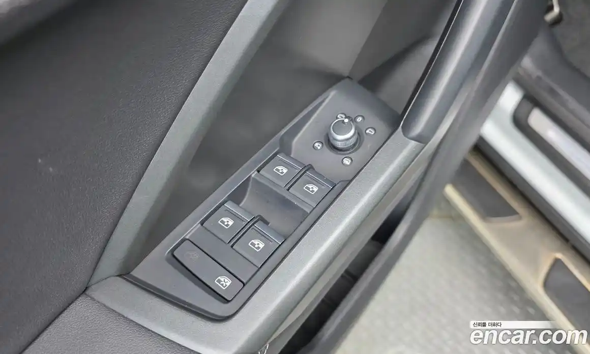 Audi Q3 2023 2.0 Автомат в Москве № 230008, фото 18