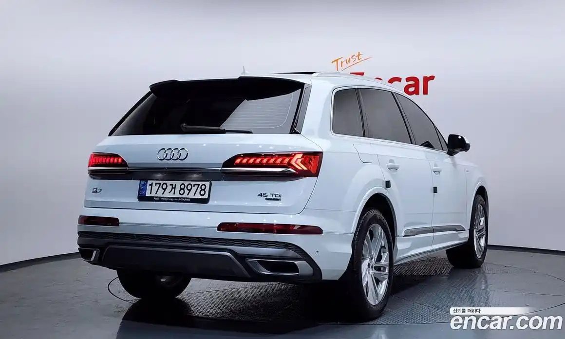 Audi Q7 2021 3.0 Автомат в Москве № 230144, фото 17