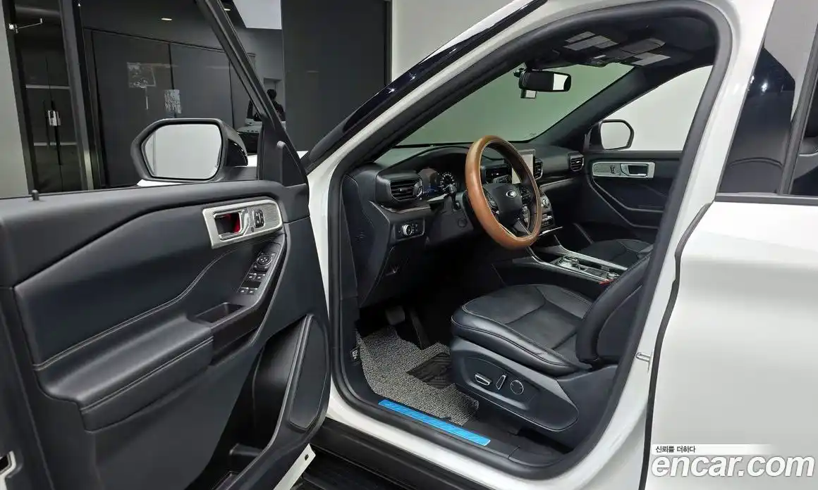 Ford Explorer 2020 2.3 Автомат в Москве № 233276, фото 11