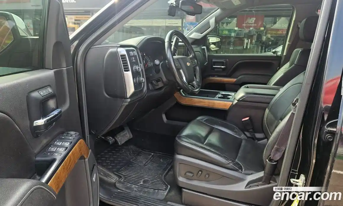 Chevrolet Silverado 2014 5.3 Автомат в Москве № 235629, фото 7