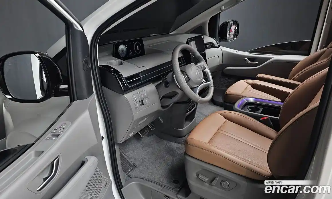 Hyundai Staria 2025 2.2 Автомат в Москве № 243106, фото 8