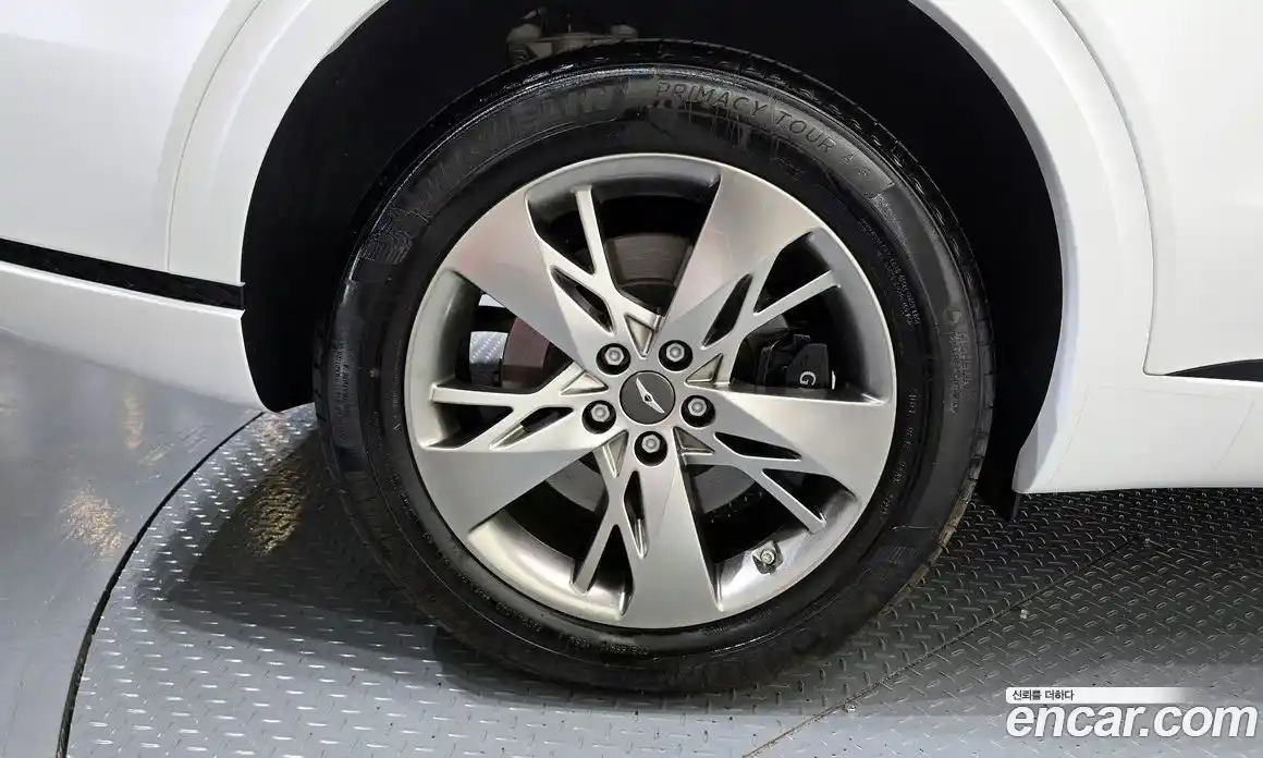 Genesis GV70 2024 2.5 Автомат в Москве № 24428, фото 6