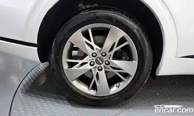 Genesis GV70 2024 2.5 Автомат в Москве № 24428, миниатюра 6