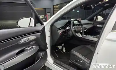 Genesis GV70 2024 2.5 Автомат в Москве № 24428, миниатюра 9
