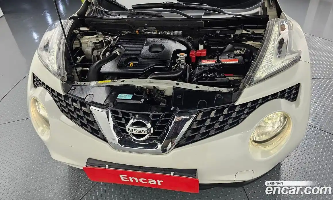 Nissan Juke 2016 1.6 Автомат в Москве № 248636, фото 18