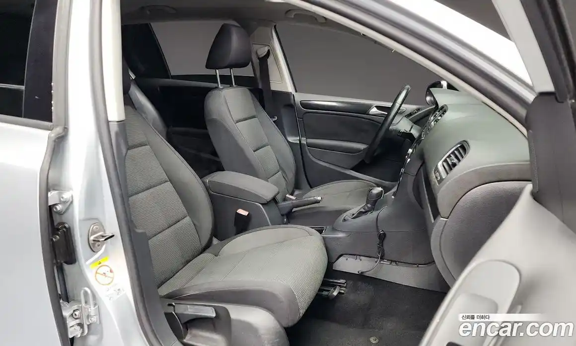 Volkswagen Golf 2012 2.0 Автомат в Москве № 254816, фото 3