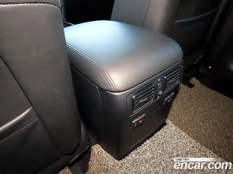 Infiniti Q70 2019 3.7 Автомат в Москве № 256210, фото 17