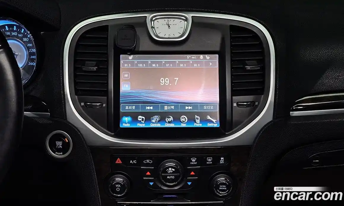 Chrysler 300C 2014 3.6 Автомат в Москве № 256751, фото 14