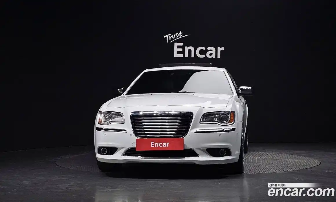 Chrysler 300C 2014 3.6 Автомат в Москве № 256751, фото 3