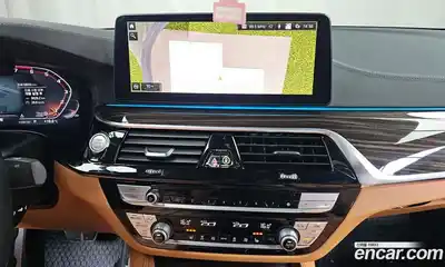 BMW 5-Series 2022 2.0 Автомат в Москве № 257997, миниатюра 2