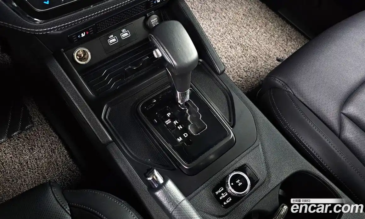 SsangYong Rexton 2022 2.2 Автомат в Москве № 25974, фото 9