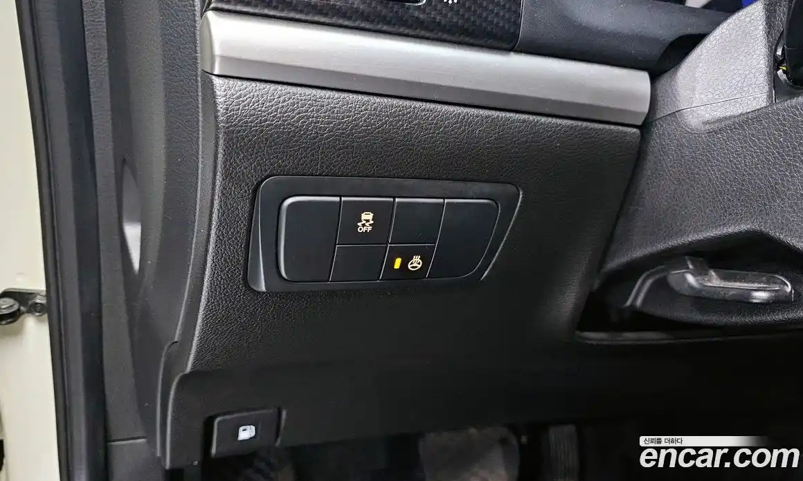 SsangYong Korando 2012 2.0 Автомат в Москве № 26158, фото 2