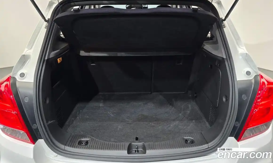 Chevrolet Trax 2019 1.4 Автомат в Москве № 262445, фото 11