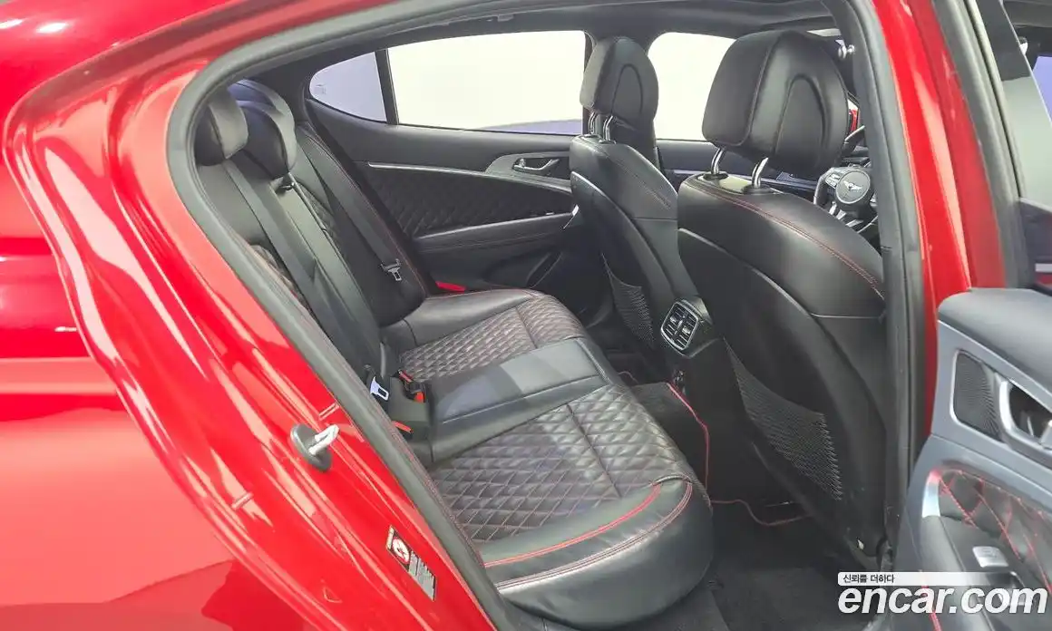 Genesis G70 2018 3.3 Автомат в Москве № 26929, фото 16