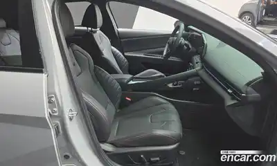 Hyundai Avante 2024 1.6 Автомат в Москве № 274096, миниатюра 11