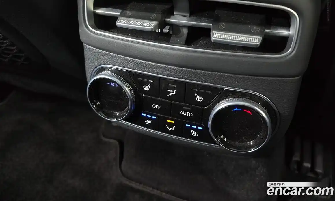 Genesis GV70 2022 0.1 Автомат в Москве № 27573, фото 14