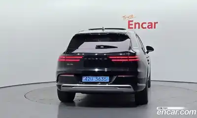 Genesis GV70 2022 0.1 Автомат в Москве № 27573, миниатюра 3