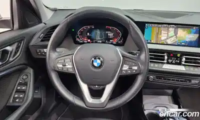 BMW 1-Series 2023 2.0 Автомат в Москве № 278840, миниатюра 12