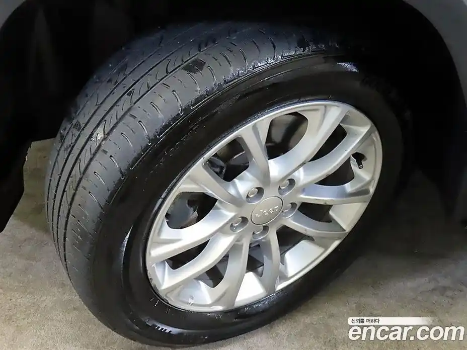 Jeep Cherokee 2019 2.4 Автомат в Москве № 279151, фото 20