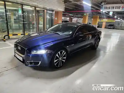 Jaguar XJ, 2019