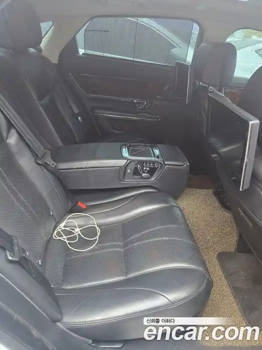 Jaguar XJ 2015 3.0 Автомат в Москве № 284002, фото 14