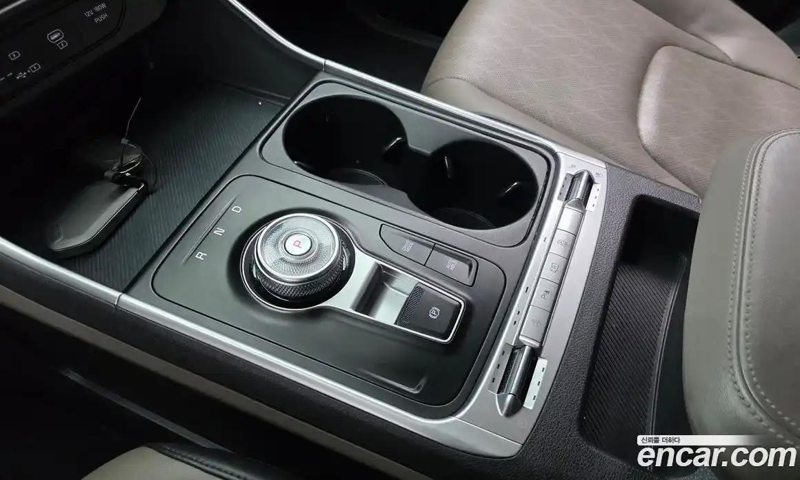 Kia Canival 2024 2.2 Автомат в Москве № 288432, фото 12